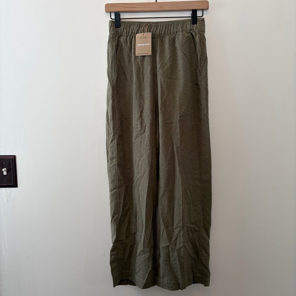 Patagonia Garden Island Pants in Whole Weave River Rock Green